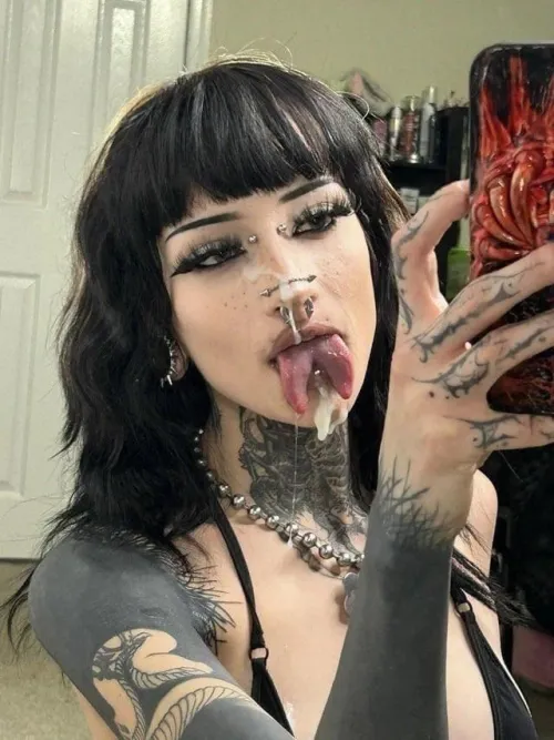 Thumbnail Any Clues? Anyone Know Her by efdroem | pornID