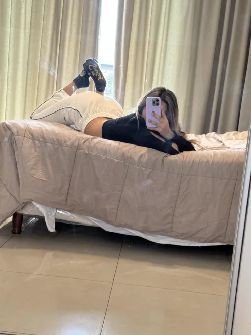 Thumbnail JuliaTarasina's Complete Ownership Fantasies Explored