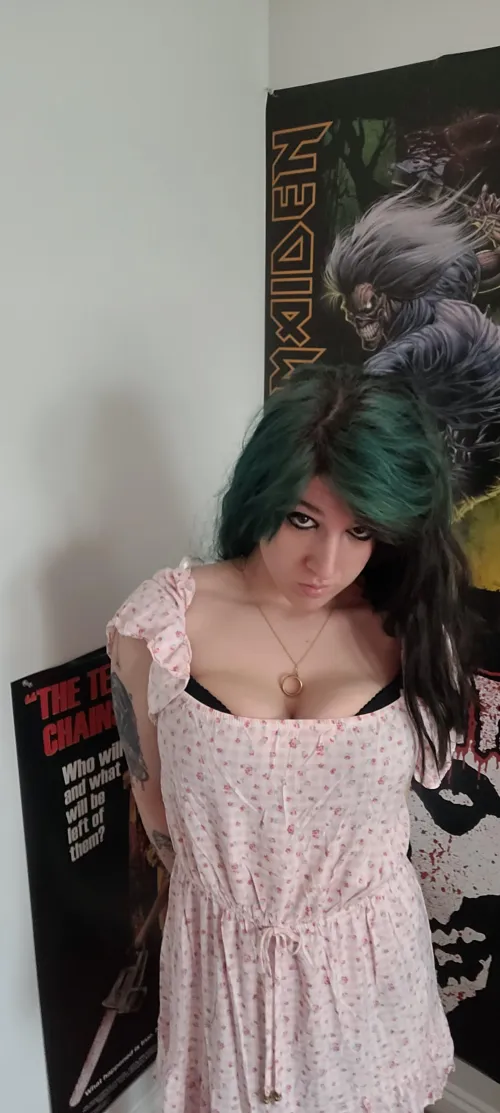 Thumbnail Get Lost in Renaissance_lover's Captivating Eyes | Adorable_Girls