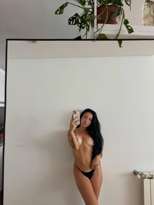 Thumbnail ImMiaBunny: Explore the Allure of LaBeauteFeminine