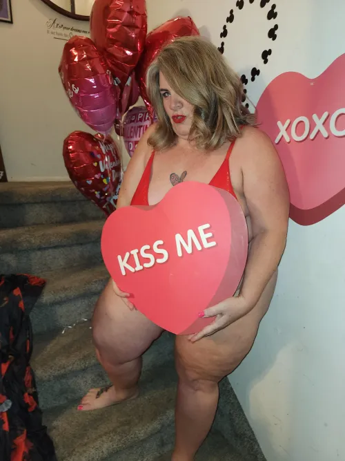 Thumbnail Kissable by funwithstephannie | BBW_Chubby Category
