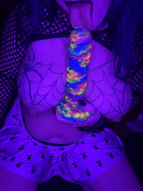 Thumbnail GxthicCreampi Invites You to Embrace Goth Nudes