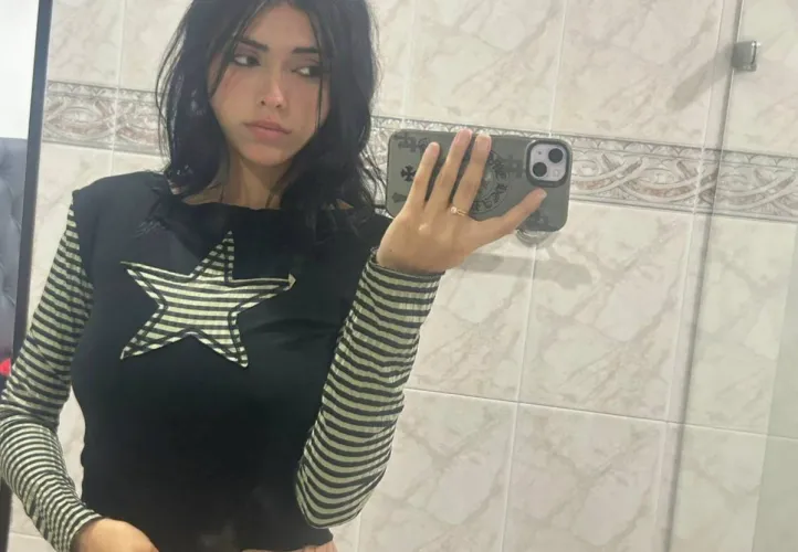 Thumbnail 18f and BFF-less: A PunkGirl Revelation by Gloomy_gall