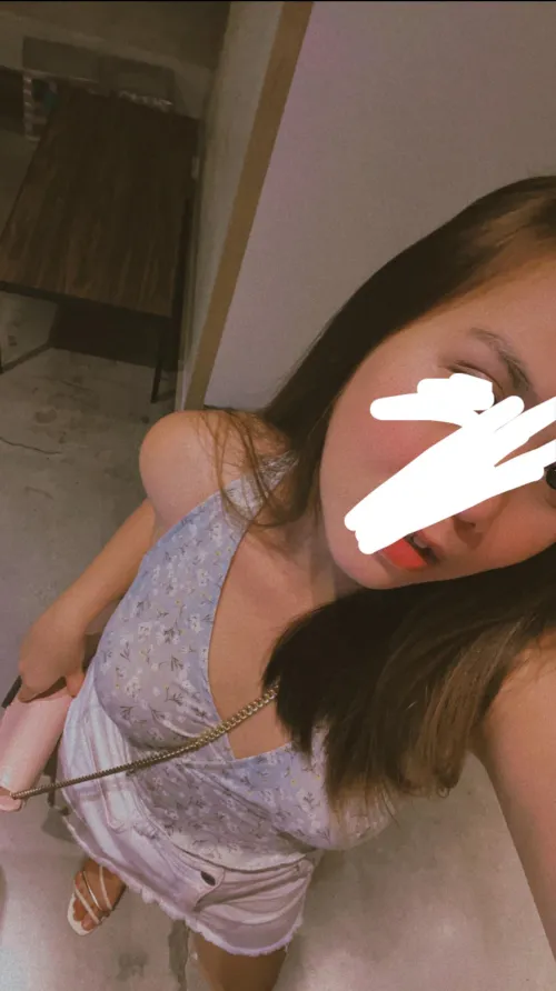 Thumbnail Spoil Yourself: Snap Treats with Princessar1e7