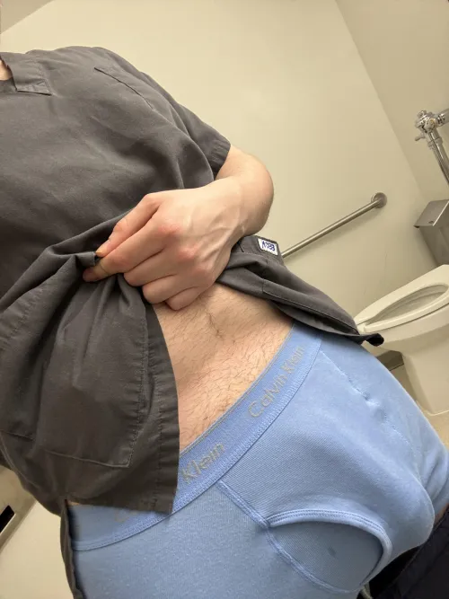 Thumbnail Bulges Galore: 28 Straight Doctor Revealed