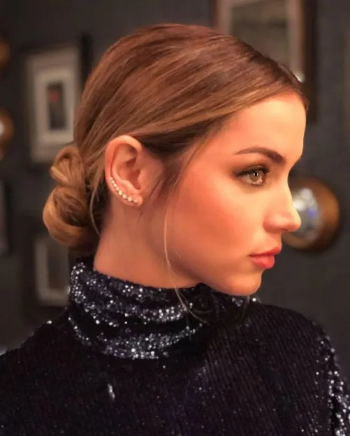 Thumbnail UrbanAchievers6371 Dives into Ana de Armas' Charm