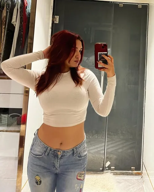 Thumbnail White Perfection: Styling in White | 2busty2hide