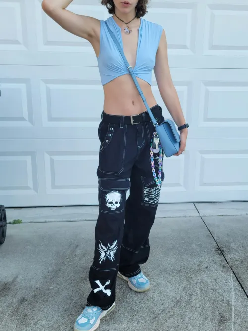 Thumbnail Confessions of Going Braless by LittleBubblesBaby