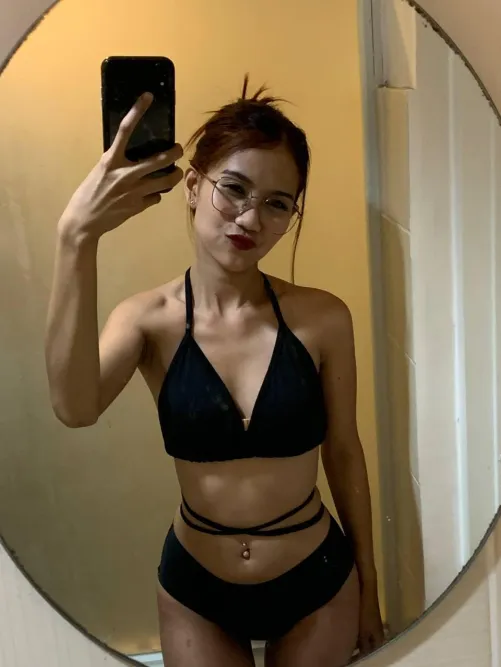 Thumbnail Virgin Beauty: Exploring Filipina Charm in MirrorSelfie by LustySeductiveAngel