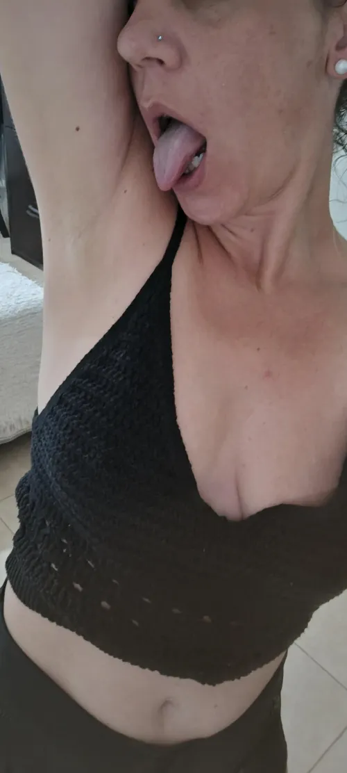 Thumbnail AlissonMilf Presents: Exciting Armpits for Your Desires