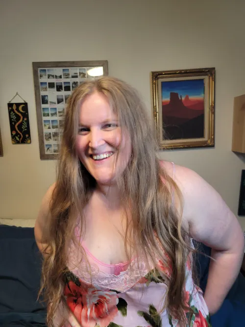 Thumbnail FinishWithFae's Shy Side in a Photo Shoot | Adorable_Girls