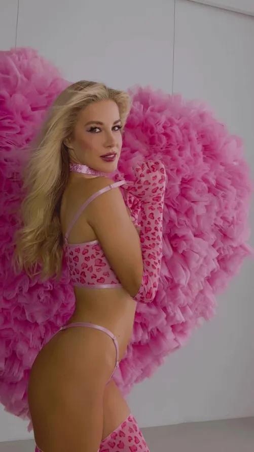 Thumbnail akaysen62's Captivating Kristina Series Continues | classysexy
