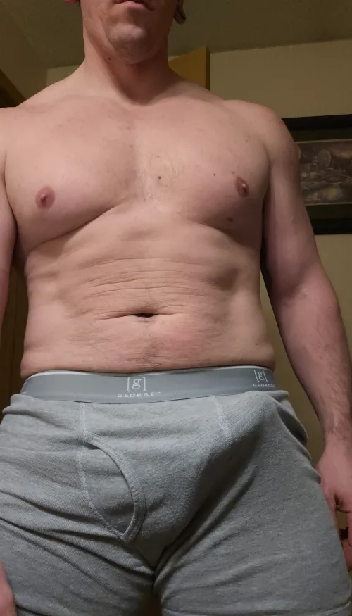 Thumbnail 34 and Straight - Valentines Vibes | Bulges