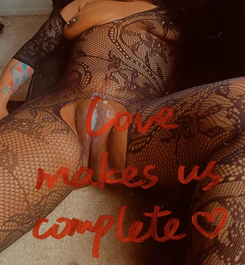 Thumbnail Get Your VDay Kisses from Girldoorx for Cumfetish Fun