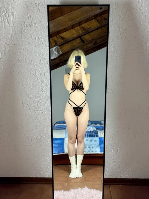 Thumbnail Summer Check - bornie_babe’s Refreshing Snap
