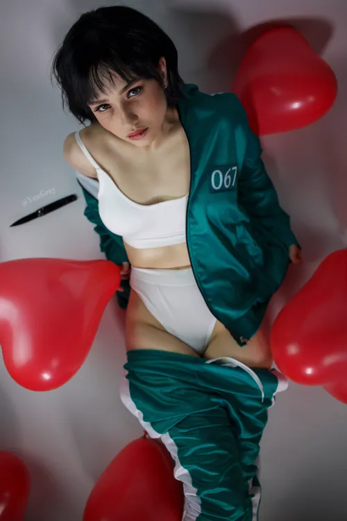 Thumbnail YuuGray Brings 067 Squid Game to Life | cosplaygirls Category