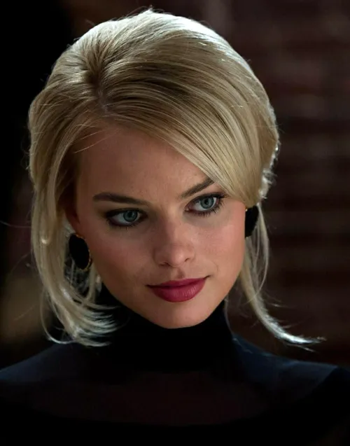 Thumbnail Exploring Margot Robbie: Insights from Author rom003 in PrettyGirls
