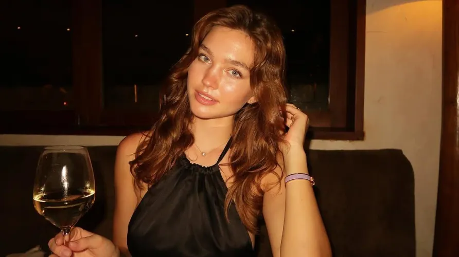 Thumbnail Anastasia Veretnova: A Gorgeous Portrait by sagar9175 | PrettyGirls