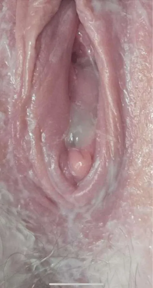 Thumbnail Intimate Views: Exploring Creampie_Porn with juicysamples22