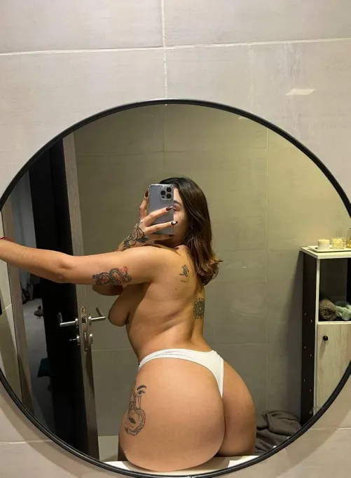 Thumbnail BabygirlFlora_xo Dons New Underwear for MirrorSelfie