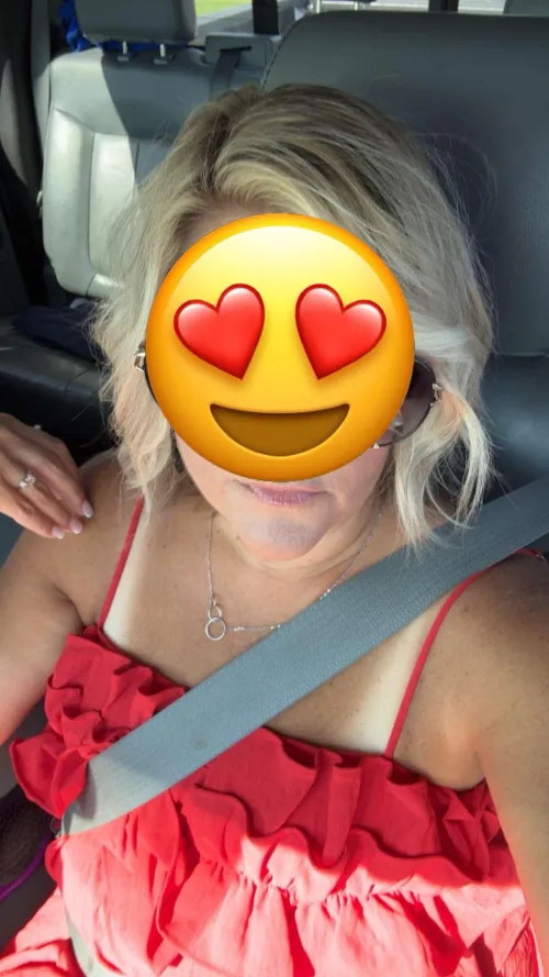 Thumbnail Wifey's Valentine's Day Red: Gatorz407 Exclusive