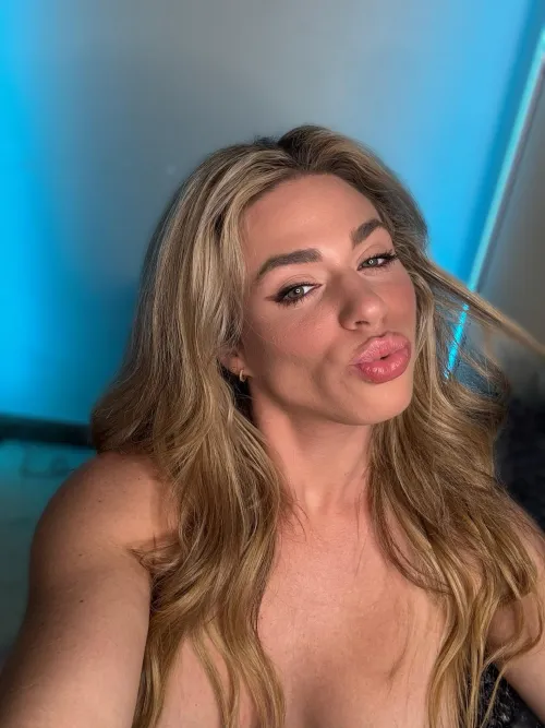 Thumbnail Amanda: An Elegant Beauty by mandaiiiii | JustHotWomen