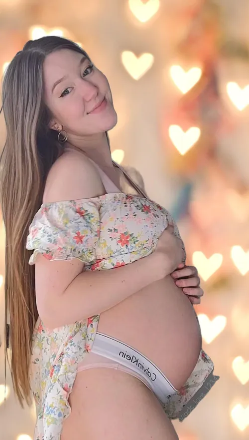Thumbnail Love Knows No Boundaries: Valentine's Day for Pregnant Women by jade_love_12345