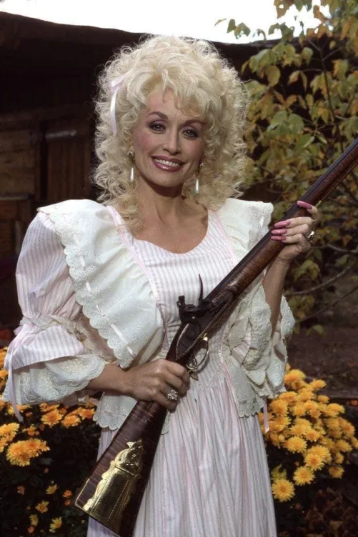Thumbnail Dolly: A Fascinating Read by BoudreauxBedwell | GirlsWithGuns Genre