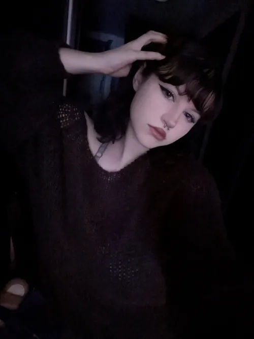 Thumbnail Brown Beauty Spotlight: Insights from Next_Door_Goddess in the Brunette Realm