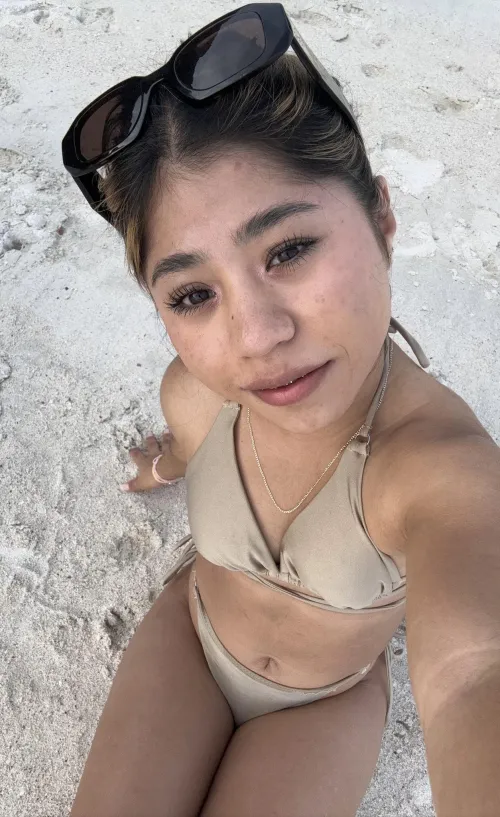 Thumbnail Made for Bikinis - 4 Feet Petite by Kiwipeelz | BikiniBodies Perfection