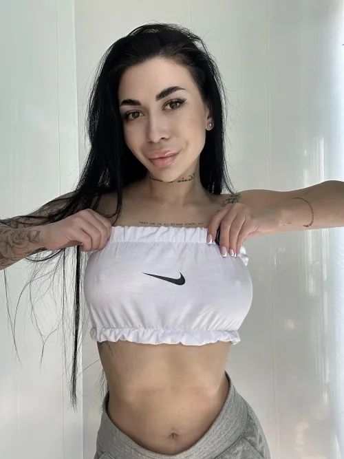 Thumbnail All Girls Should Go Braless to Feel More Liberated: Croptopgirls Empowerment by Corp_breath