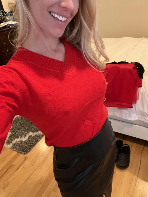 Thumbnail Ready for Today: Braless Adventures Await by PetiteBlondeMel