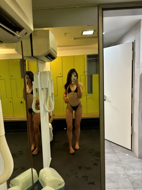 Thumbnail Bikini Perfection: Life's Imperfections vs. Perfect Bikinis | Outrageous-Cancel976
