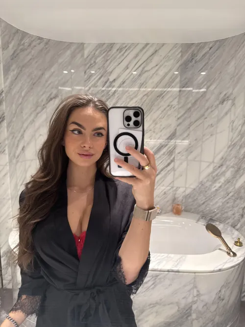 Thumbnail I Love to Look Classy by Amberhazeee | Classygirls