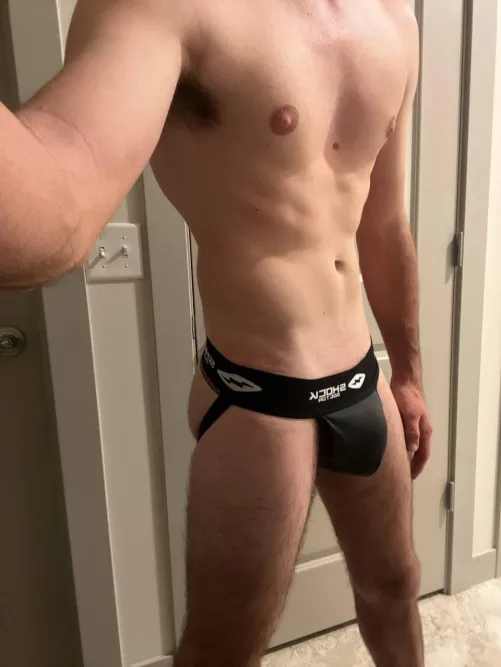 Thumbnail Athletic Appeal: 22 Curious College Jock Bulge Display by fitjock34