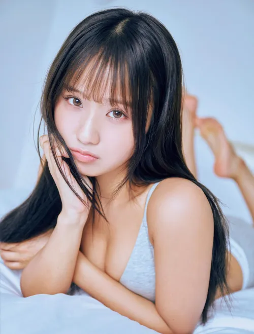 Thumbnail Unveiling the Charms of Ririka Moriwaki in the GravureGirls World by Sordana