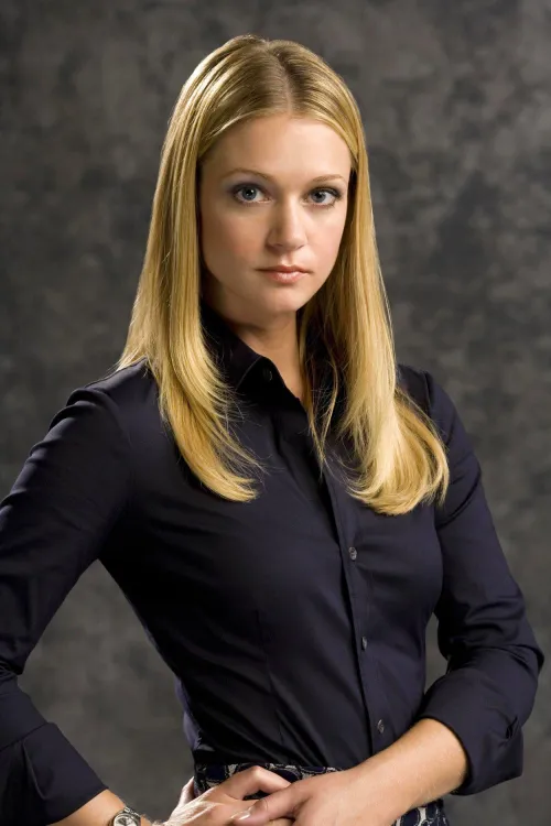 Thumbnail Captivating Beauty: A Journey with A J Cook by bahromvk