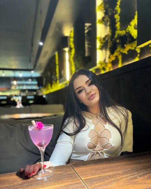 Thumbnail Highlighting My Cleavage: Style Secrets Revealed by TonerSK