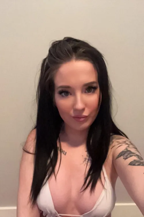 Thumbnail Princess Veronica thebootybabes OnlyFans: Seductive Royalty
