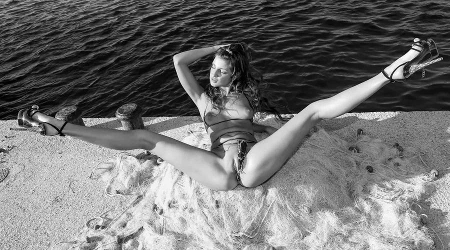 Thumbnail Stunning Beauty: AdultArtProject's Mesmerizing Capture