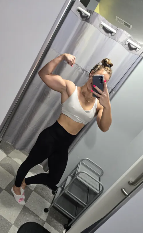 Thumbnail JessLennox's Post Upper Body Day Pump Guide