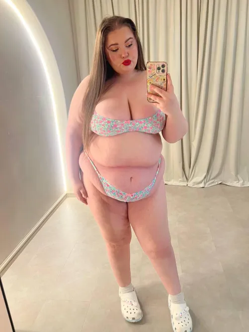 Thumbnail A Little Fun Never Hurt Anyone: juicyjprxx's Mirror Selfie Chronicles