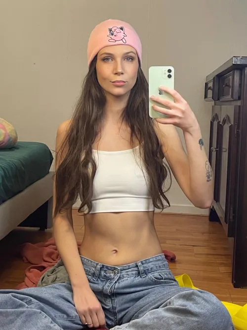Thumbnail IvyNash's Choice: 'My Favorite Hat' | Croptopgirls Fun