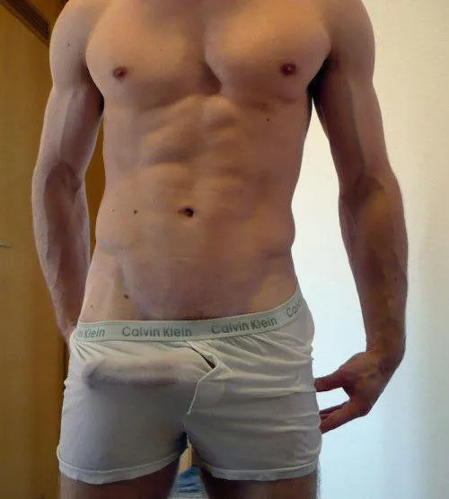 Thumbnail Bulges Unleashed: 34 Straight - Ready to Take on Day