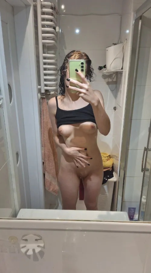 Thumbnail tempting Invitation: Spend the Night with thirneor in the Gonewild18 Universe