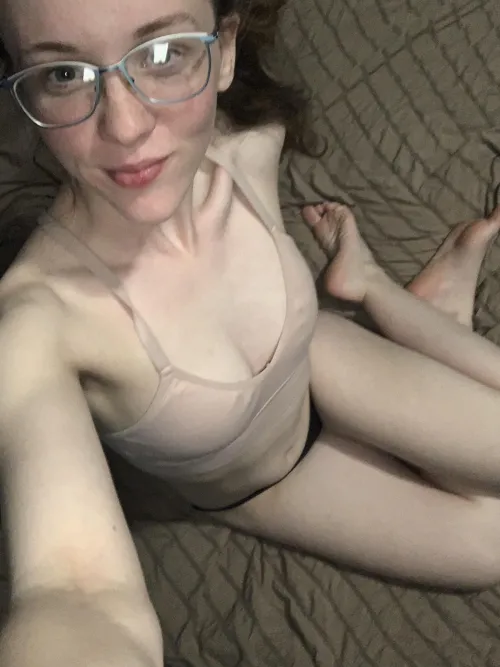 Thumbnail GirlswithGlasses: thebreefontaine's Naughty Glasses Habit