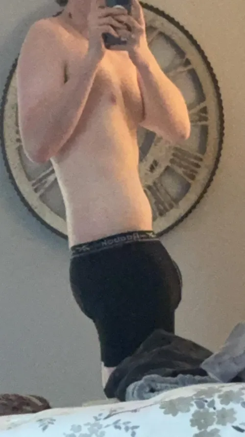 Thumbnail Bulge Confessions: 18 Straight in 66 Inches of Glory by EpicFire8
