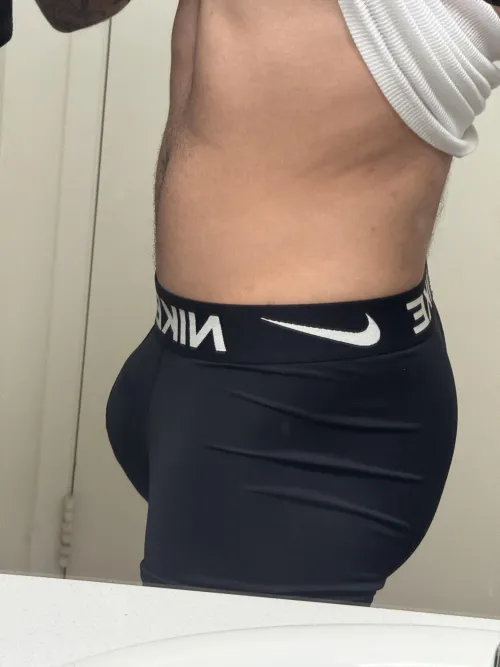 Thumbnail Insights on Bulges: 23 and Straight with thechipsnqueso