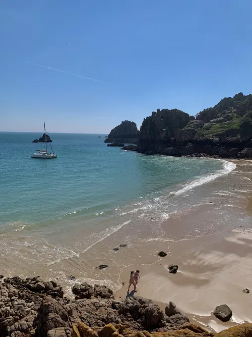 Thumbnail Explore Beauport Beach Jersey Channel Islands with coconutstew