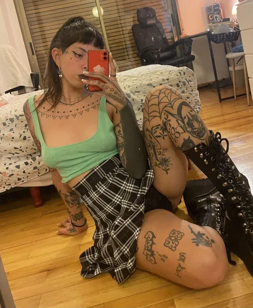 Thumbnail Goth Boot Fantasy - CuteJuly's Temptation
